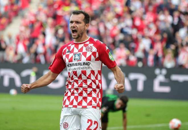 包含美因茨球队实力强大,被看好为黑马候选的词条 包含美因茨球队实力强大,被看好为黑马候选的词条