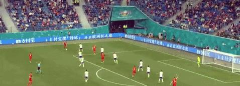 欧洲赛场上的竞争激烈，胜负难分的简单介绍