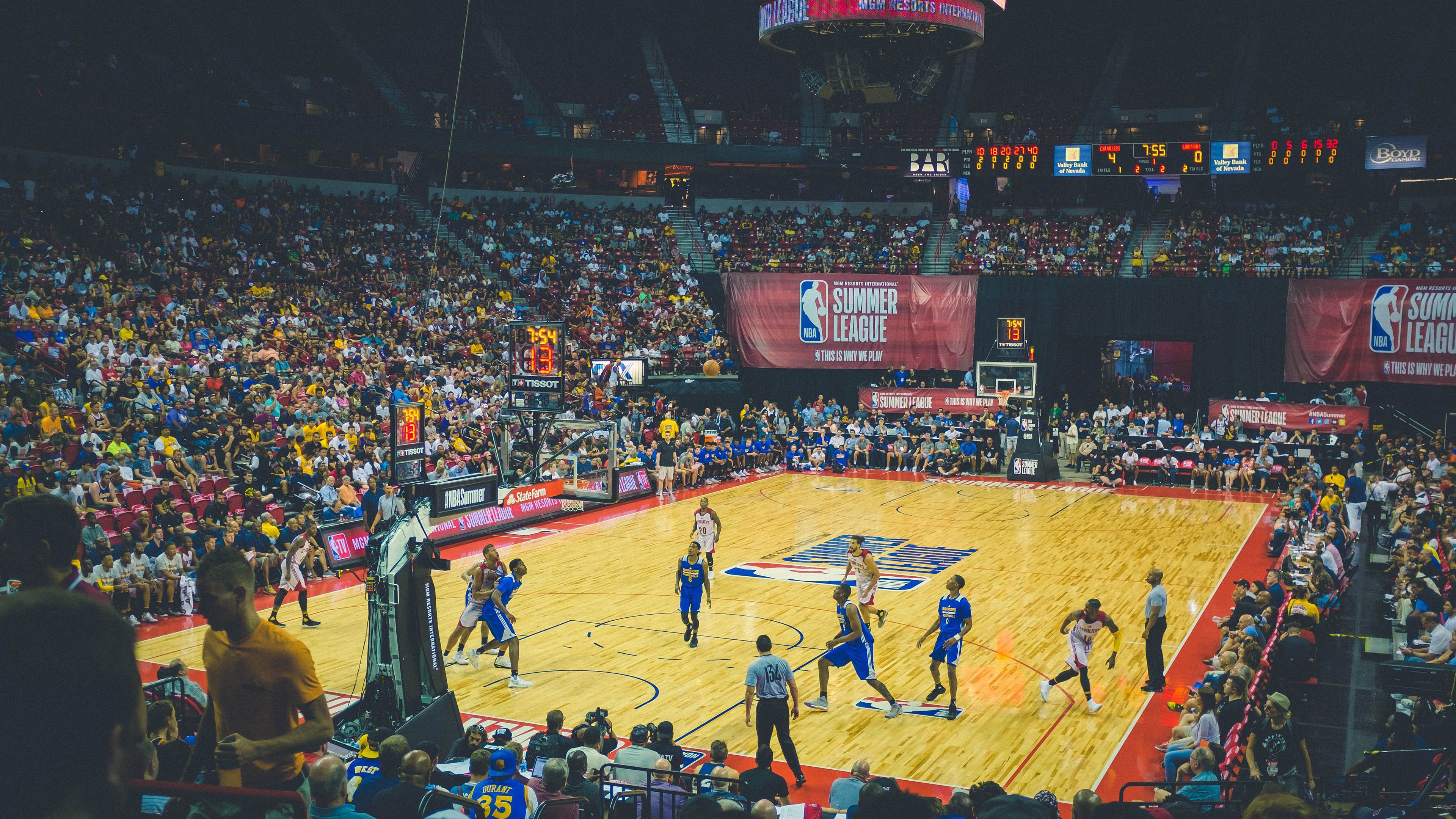 年度焦点之战之夜，奥纳纳表现堪称教科书