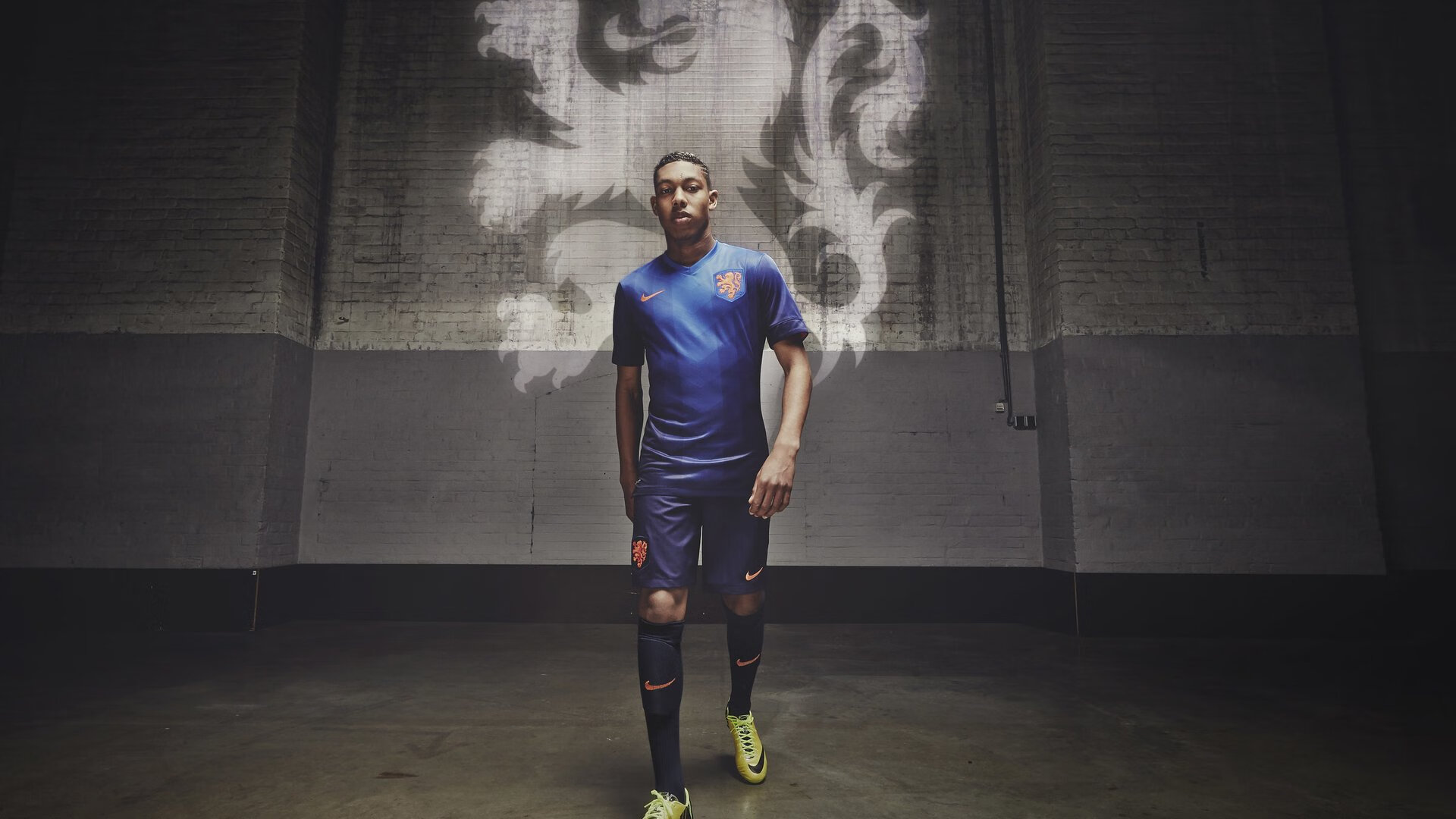 开云体育APP下载-丹麦队轻取德国队，黄鸭组合扛起全队的战术奇迹